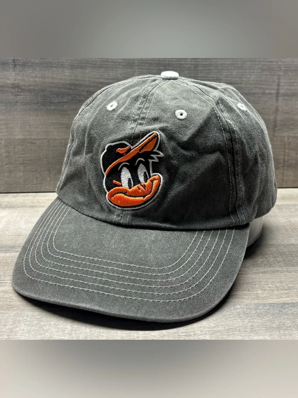 2000s Baltimore Orioles Dugout Club BD&A Gray Strapback Youth Hat Cartoon Bird